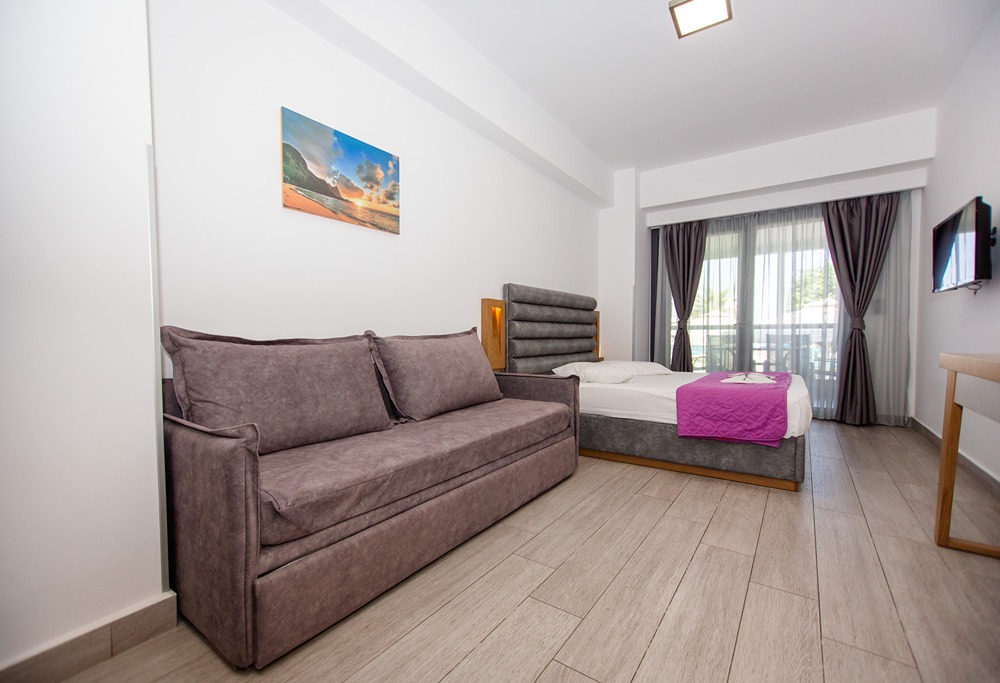 Room 2-1